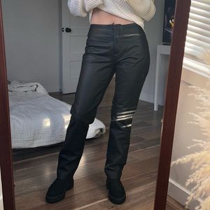 Flattering vintage black  leather straight pants